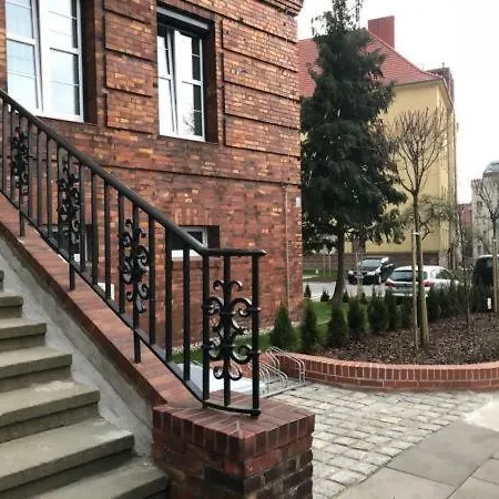 아파트 100 No 1 Ogrod W Centrum