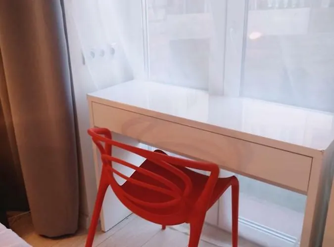 Апартаменти 100 No 1 Ogrod W Centrum *