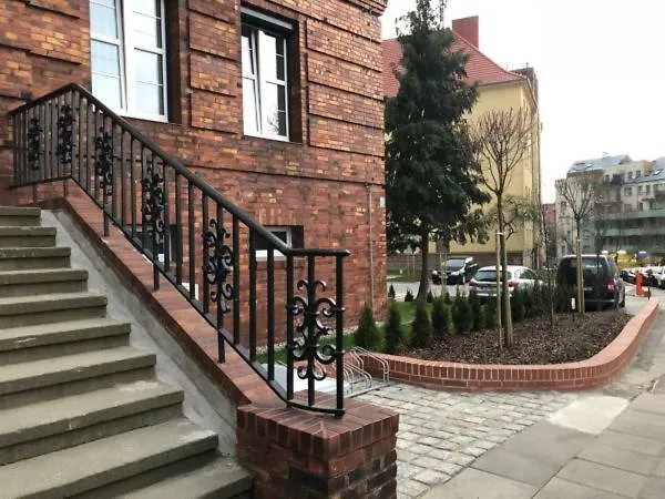 아파트 100 No 1 Ogrod W Centrum